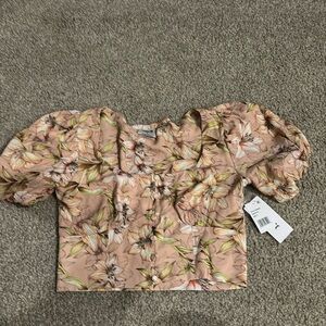 NWT Hurley floral button down puff sleeve cropped blouse